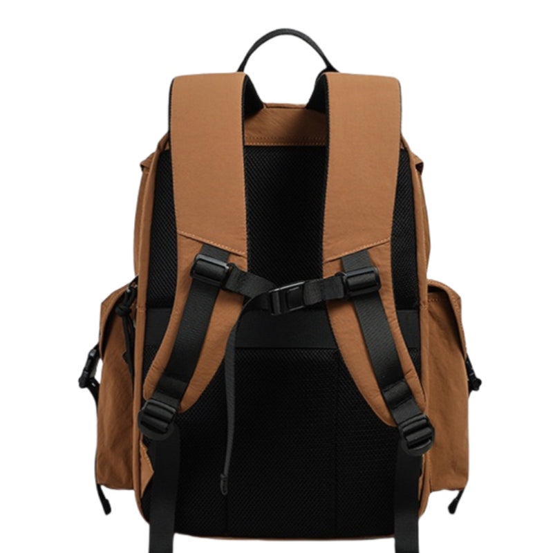 Back panel view of 7710 lightweight backpack for travel 22L featuring breathable mesh padding and ergonomic design for all-day comfort