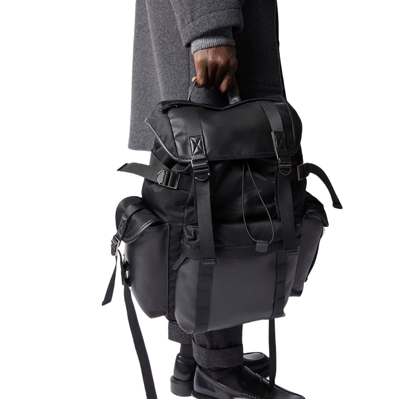 Backpackbeat 7711 Nomad Backpack 31L black canvas leather model carrying demonstration showing ergonomic padded shoulder straps design