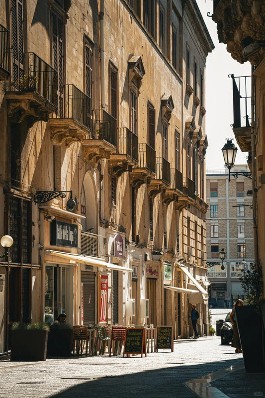 Street view of Lecce’s old town with baroque architecture, perfect for slow travel