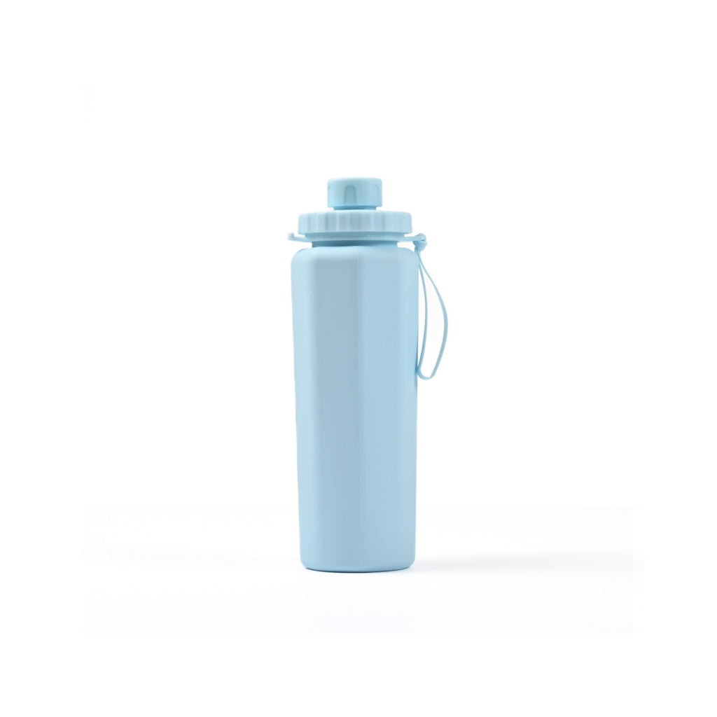 BackpackBeat 1108 light blue collapsible silicone water bottle 600ml standing upright on white background