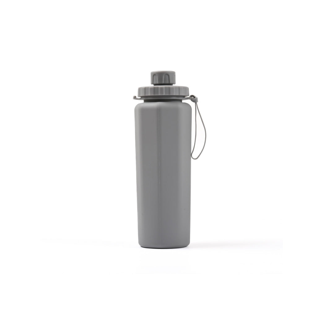 BackpackBeat 1108 gray collapsible silicone water bottle 600ml standing upright on white background